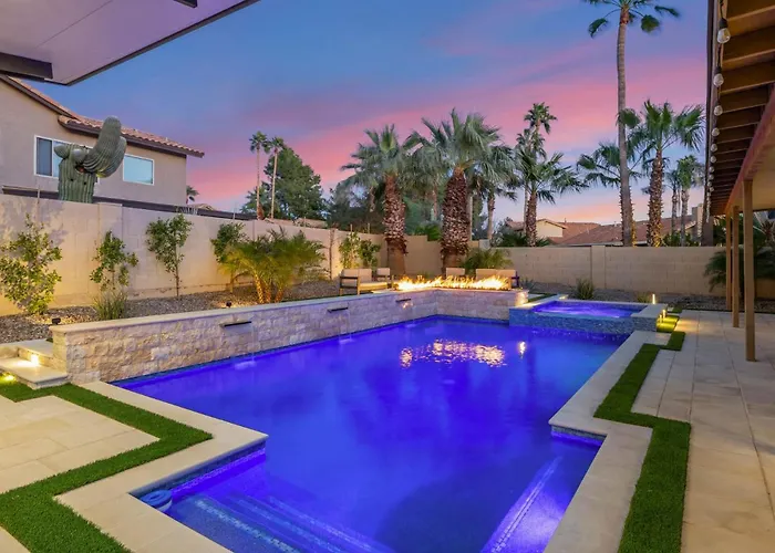 Backyard Bliss - Firepit Putt Play Pool & * Phoenix